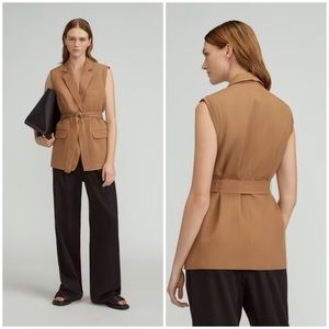Everlane The TENCEL Sleeveless Blazer in Toasted Coconut 0